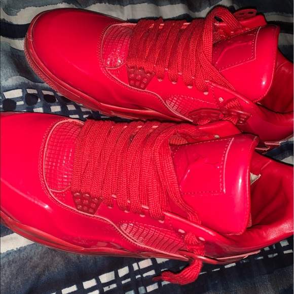 11Lab4 Retro 4 - Picture 1 of 3